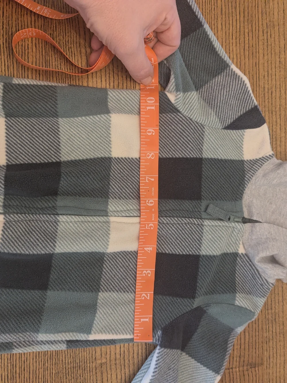 EUC Carters Baby Boy 18 month Green Plaid Long Sleeve Hooded Jumpsuit